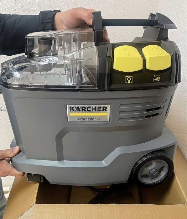 Пылесос моющий Karcher puzzi 8