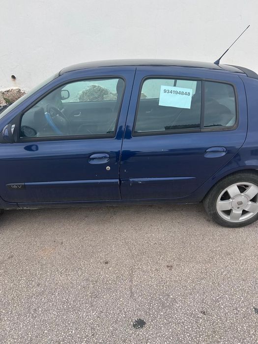 Renault clio negociável