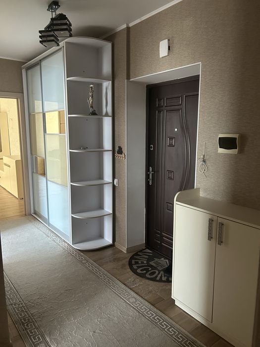 Здам 2к квартиру Версаль Парк