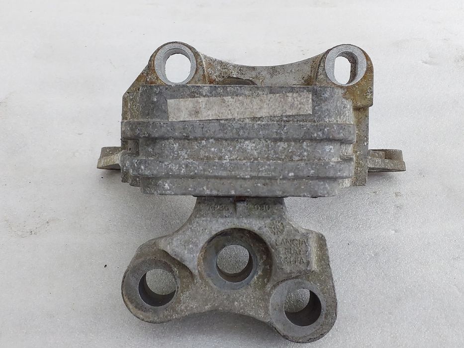 Apoio da caixa ALFA ROMEO Giulietta (940_)