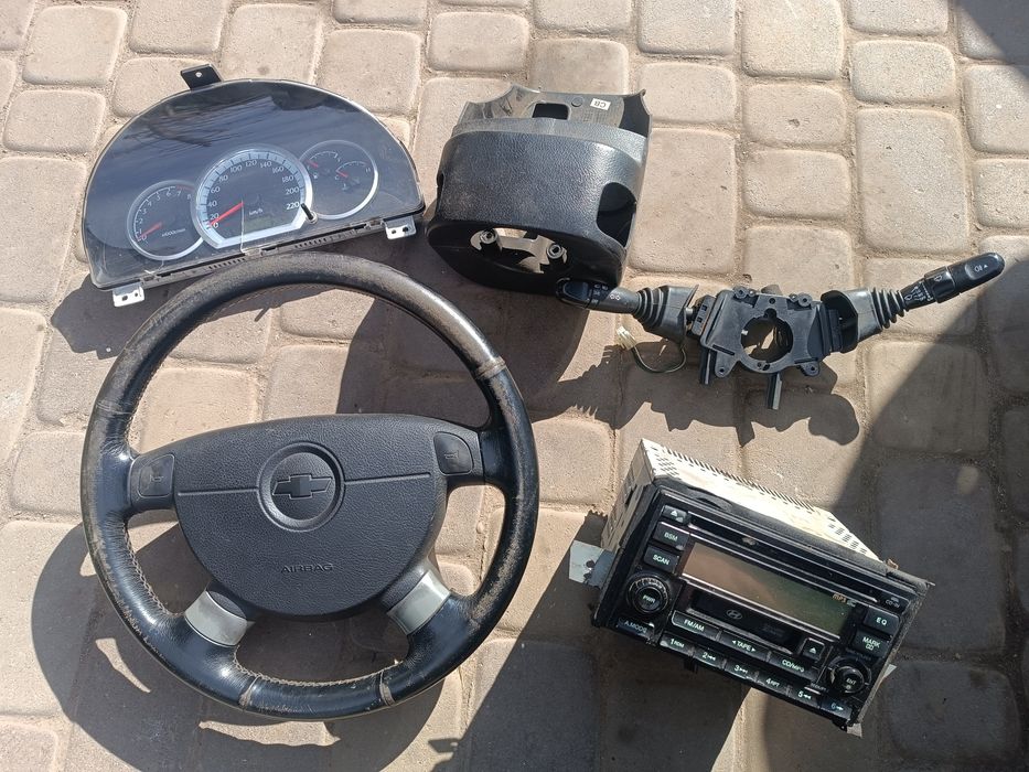 Приборка  Шевроле лачетті щиток панель приладів Chevrolet запчастини