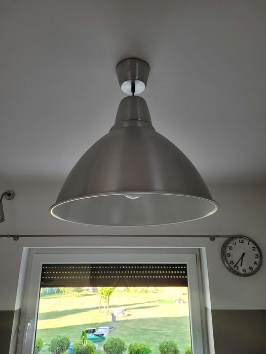 Lampa sufitowa metalowa