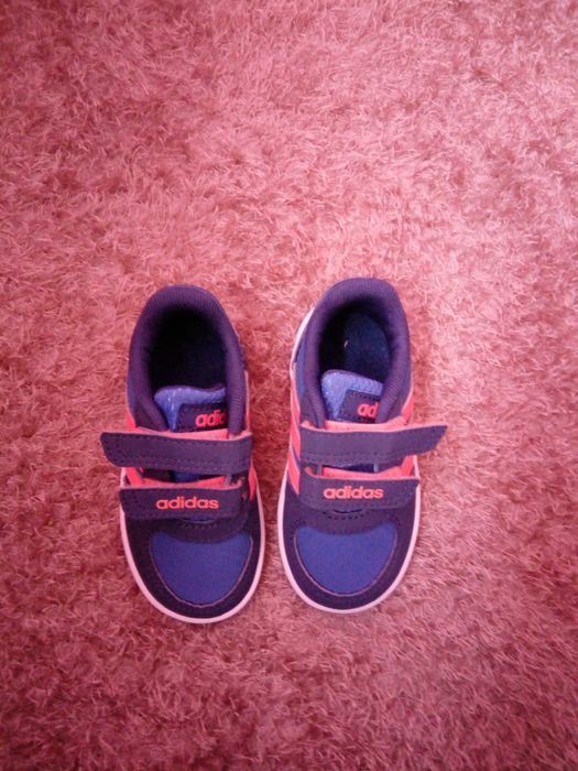 Sapatilhas Adidas 20