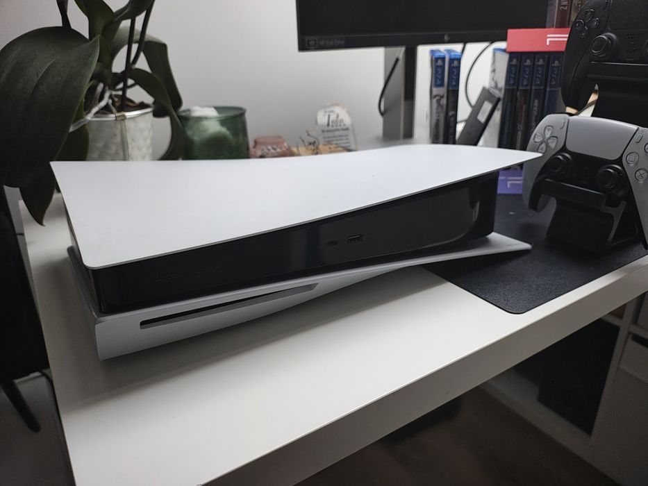 PlayStation 5 , pady , gry