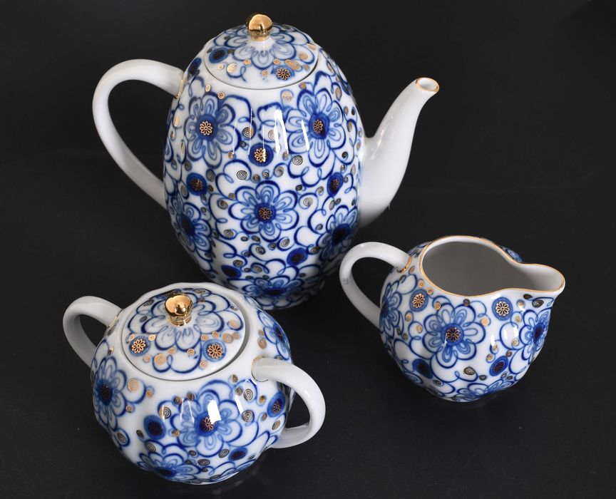 Łomonosow piękny serwis kawowy – ręcznie malowany złocony powój