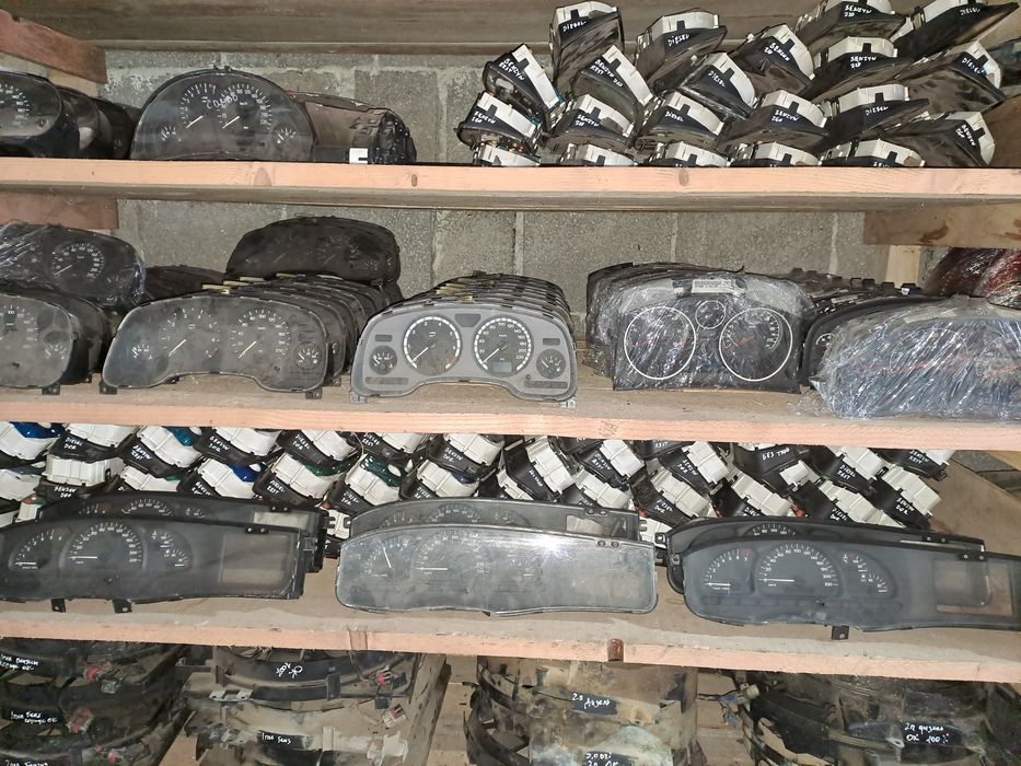 Панель приладів Opel Vectra B 1995-2001 1.6 1.8 2.0 2.2 вектра Б