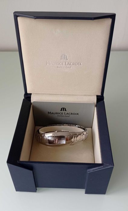 Maurice Lacroix Intuition