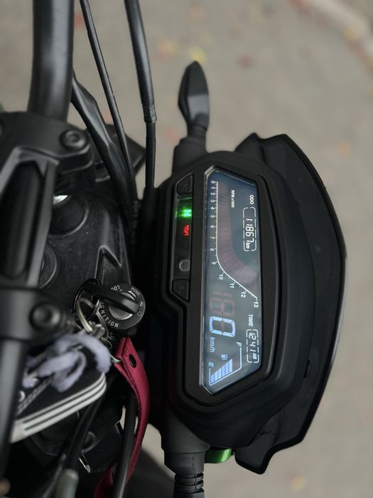 Bajaj Dominar 400 2018р