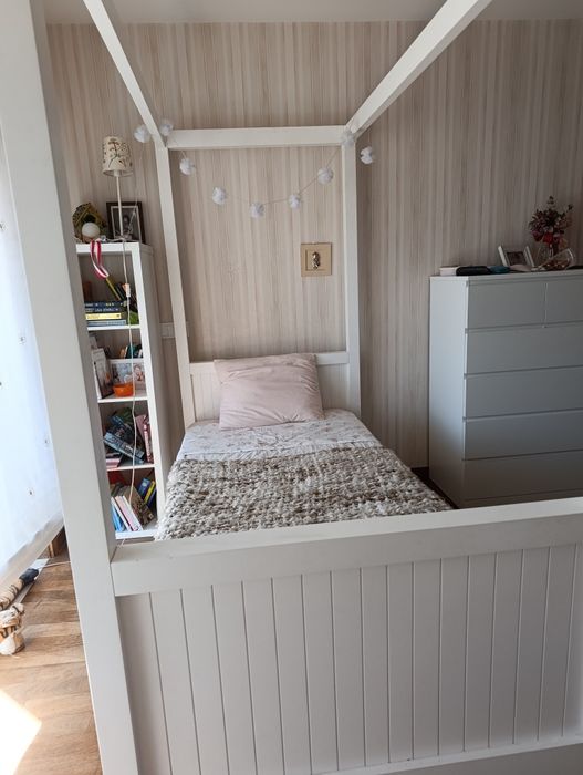 Cama individual com dossel + estrado + colchão | LINDA PARA QUARTO DE MENINA