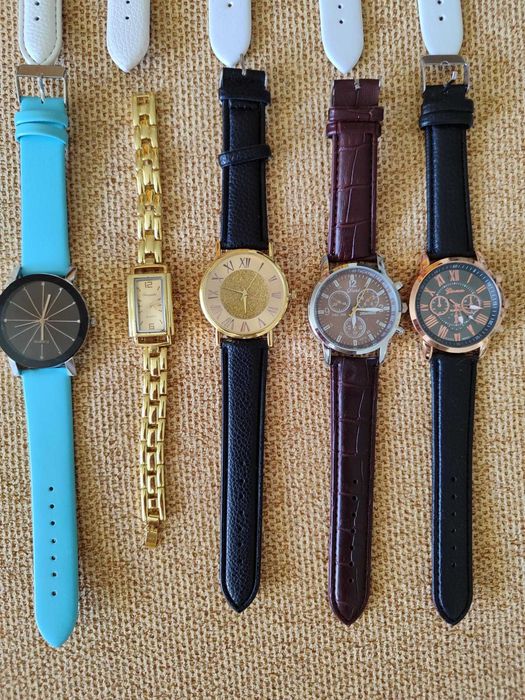 Conjunto de 10 relógios quartz novos