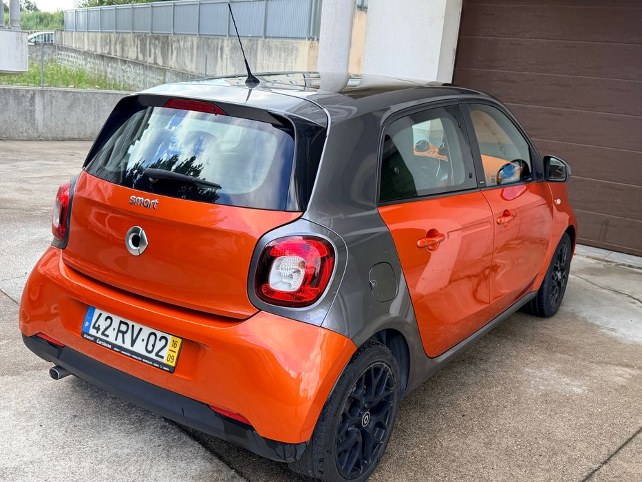 Smart Forfour 0.9 Turbo 90cv Twinamic MUITO ECONOMICO – Automático – Jantes 16
