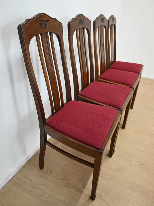 cztery krzesła międzywojenne 012902