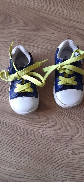 Buciki adidasy trampki roz 21