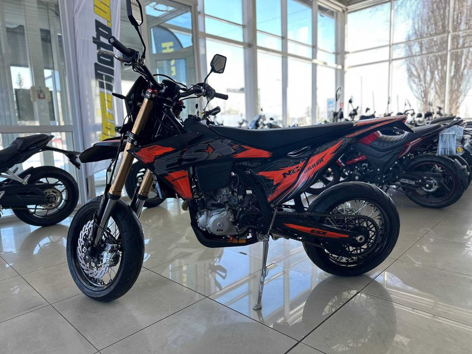 Мотоцикл ESX NC250 SM