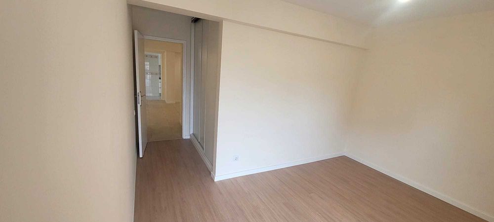 Apartamento T2 em Algueirão – Mem Martins – Pronto a Habitar