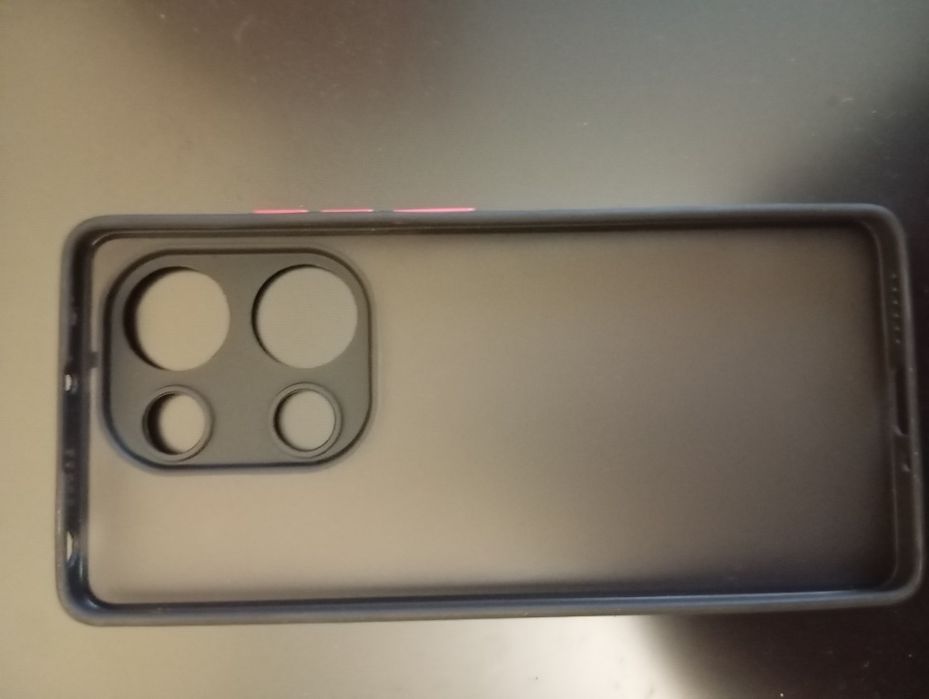 Продам чохол на смартфон POCCO M6 pro , Редмі нот 13 про