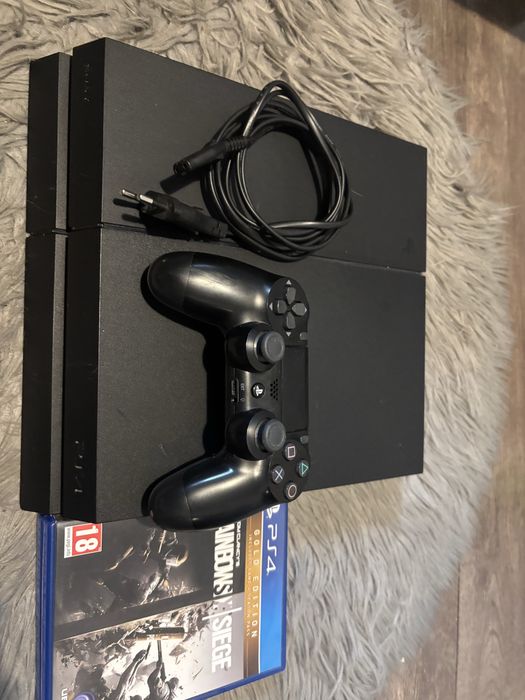 Ps4 1tb + pad + gry