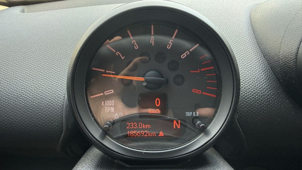 MINI Countryman 2016 VIN WMWZB3C56GWR48448 фото оголошення 8 з 8