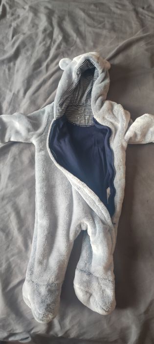 Misiowy kombinezon 6-9 m