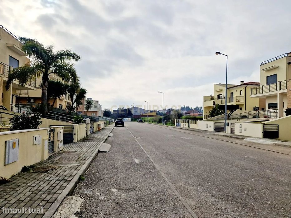 Lote para moradia em Banda|| Pombal