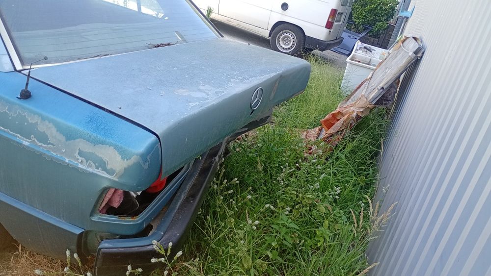 Mercedes 190d 2.0