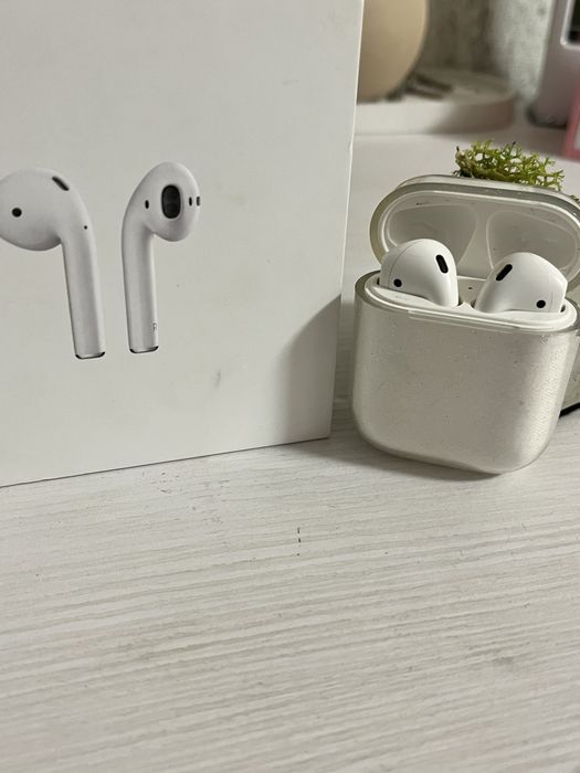 Air Pods з коробкою+ чехол
