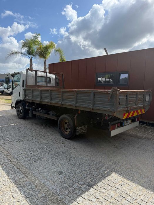 Isuzu N75.190 Tribasculante Nacional