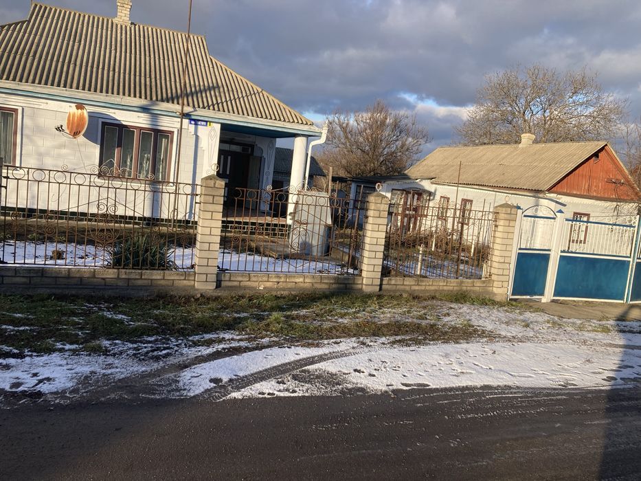 Продам великий будинок