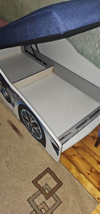 Детская кровать- машина