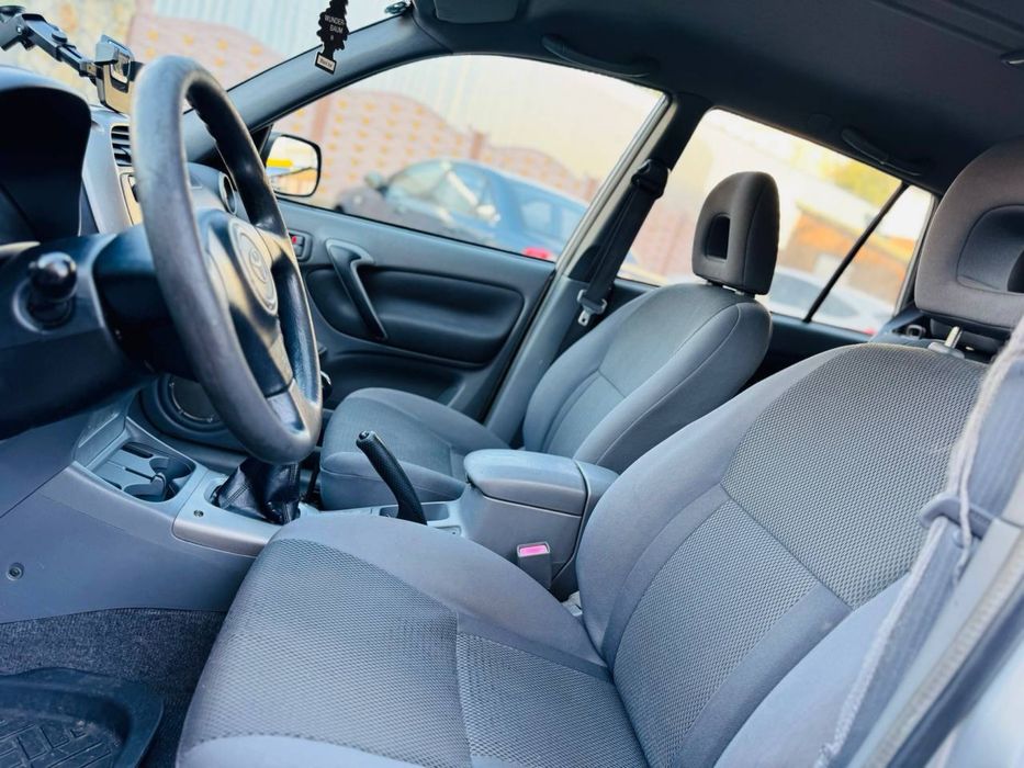 Продам Toyota RAV4 2.2 дізель 4х4