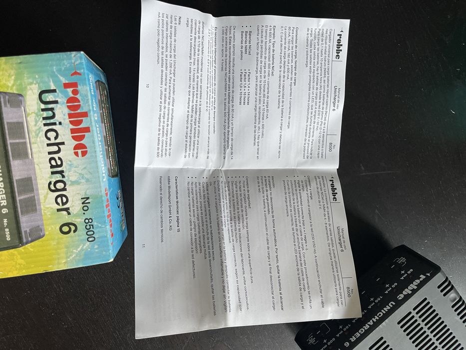 Unicharger Robbe no 8500  total 1200 mA carregador rc