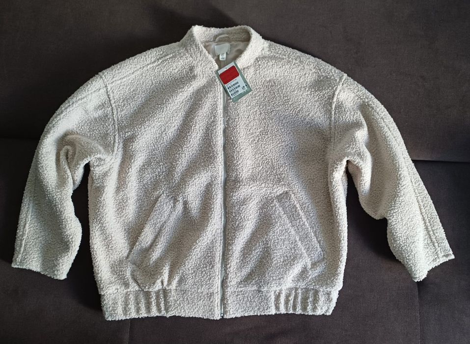 Kurtka, bluza typu teddy lub sherpa, baranek. H&M