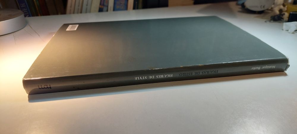 Figuras de Estilo - Monique Burke