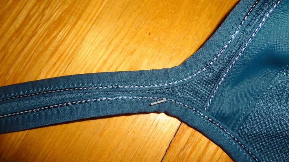 Biustonosz sportowy Chantelle 75C model 2941