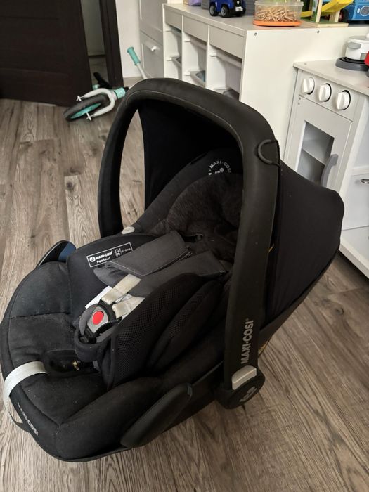 Fotelik pierwszy i następny Maxi Cosi