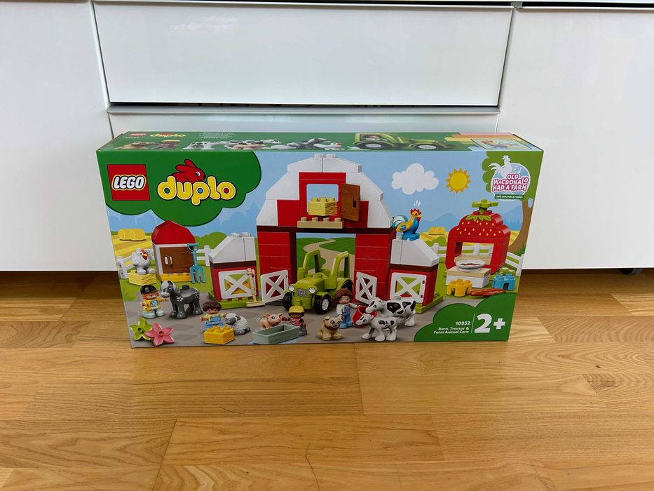 NOWE LEGO 10952 Duplo - Stodoła, traktor i zwierzęta gospodarskie (Łączany/Oświęcim)
