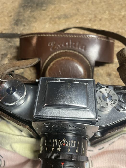 Aparat fotograficzny Exakta II Jhagee Dresden