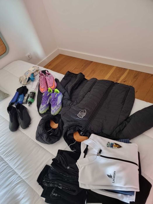 Pack Futebol Completo Jovem – Nike, Adidas e Acessórios