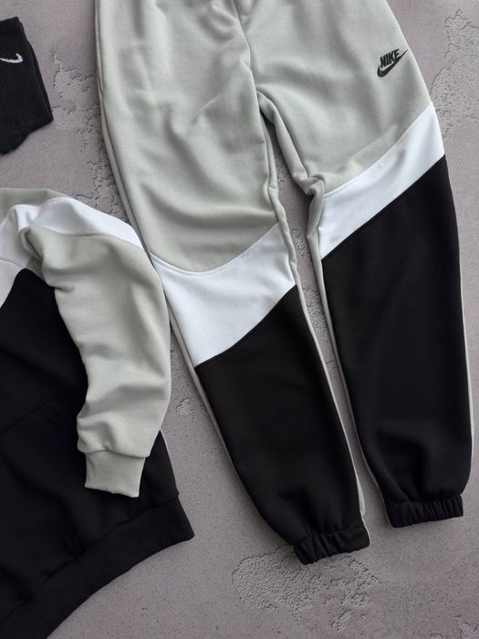 Чоловічий спортивний костюм найк Nike [S,M,L,XL,XXL] + шкарпетки!