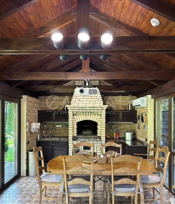 Продажа дома с бассейном, КГ Козырная карта, Березовка Макаровский р-н