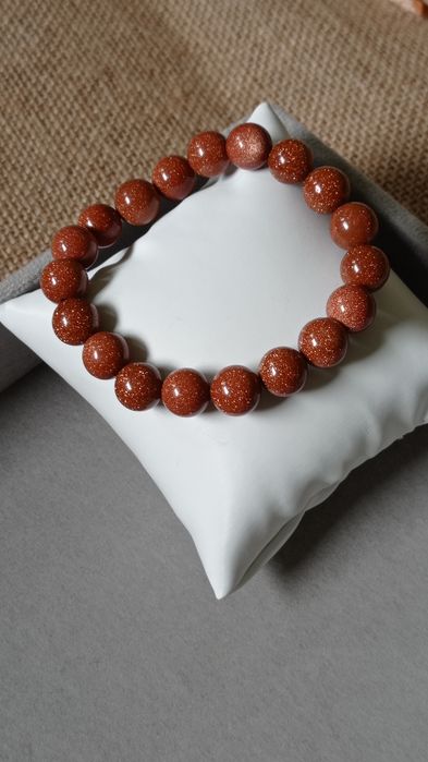 Bransoletka na gumce z kamieni Piasku Pustyni, pomysł na prezent