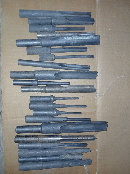 Wiertła do dłutowania w drewnie, różne średnice, długości, ok. 20 szt.