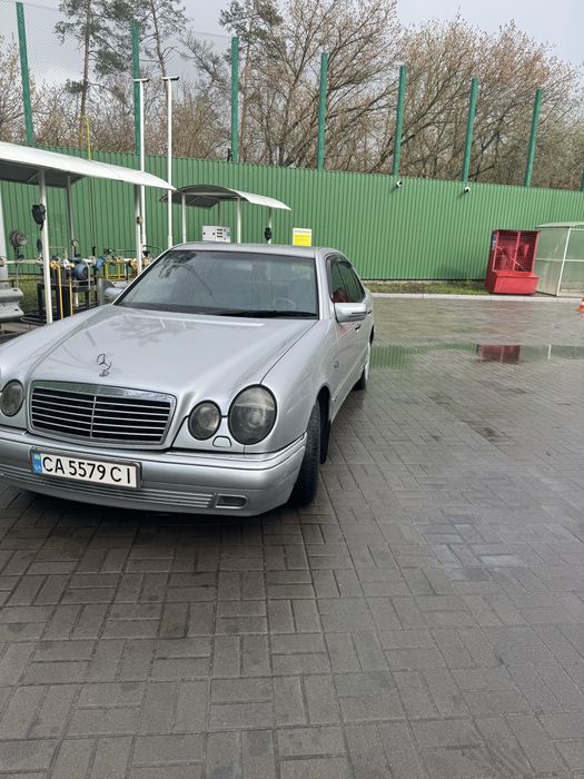 Мерседес бенз  w210