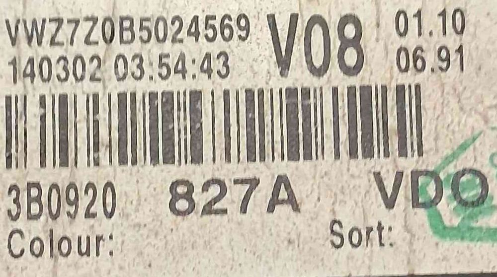 Quadrante / Painel de Instrumentos 3B0920827A - VW PASSAT B5.5