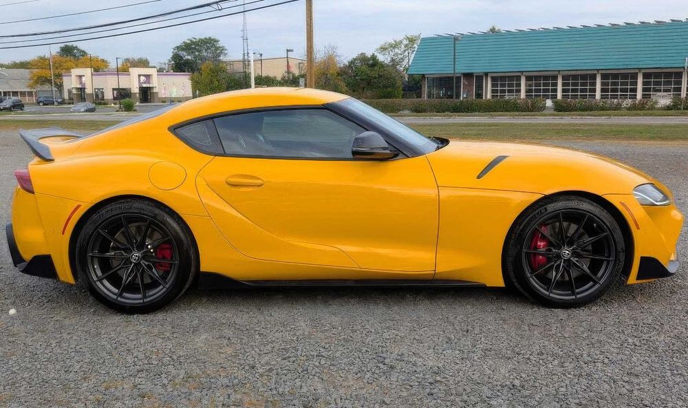 Toyota Supra      2023