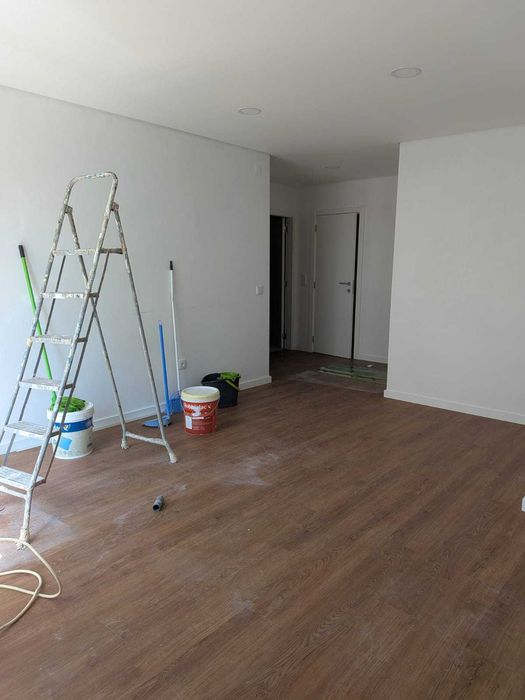 T2 no Centro de Tomar – Totalmente Remodelado, com Elevador e AC