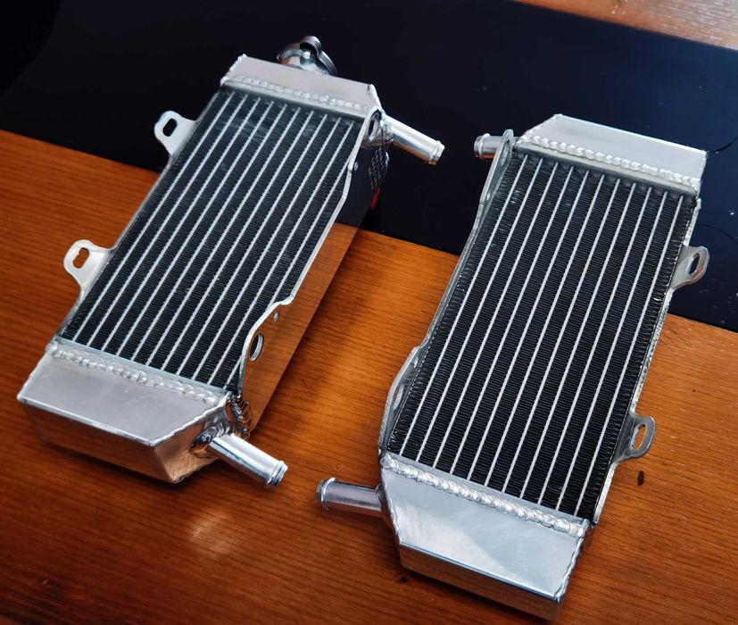 Radiadores Honda CRF250R e CRF250X anos 2004/2009 Alumínio Performance