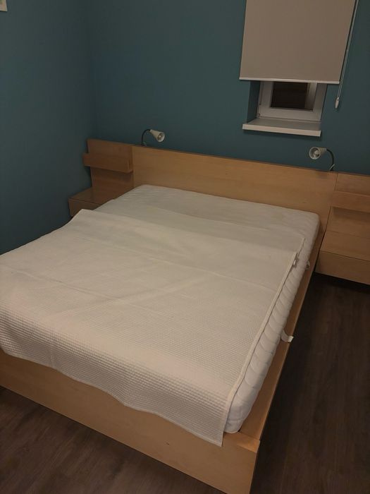 Łóżko Malm  IKEA 160x200 + szafki nocne