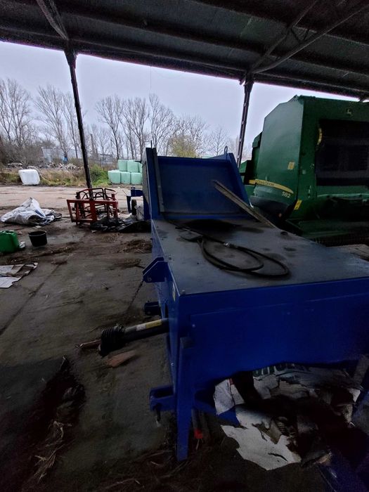 Luxor ciągnikowa przerzucarka do kompostu PK-1630