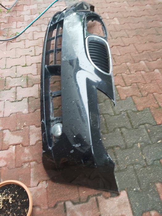 Zderzak przód przedni BMW e60